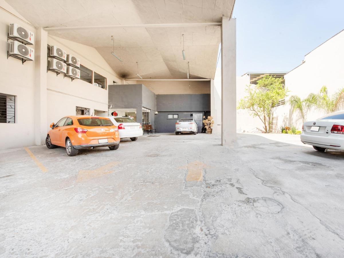 Hotel 202 Monterrey Eksteriør bilde